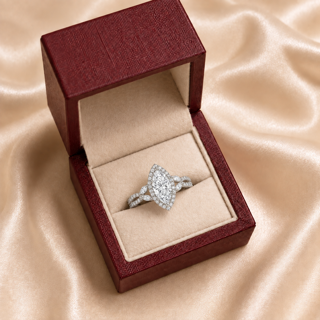 Vine band Halo Diamond Ring in Silver