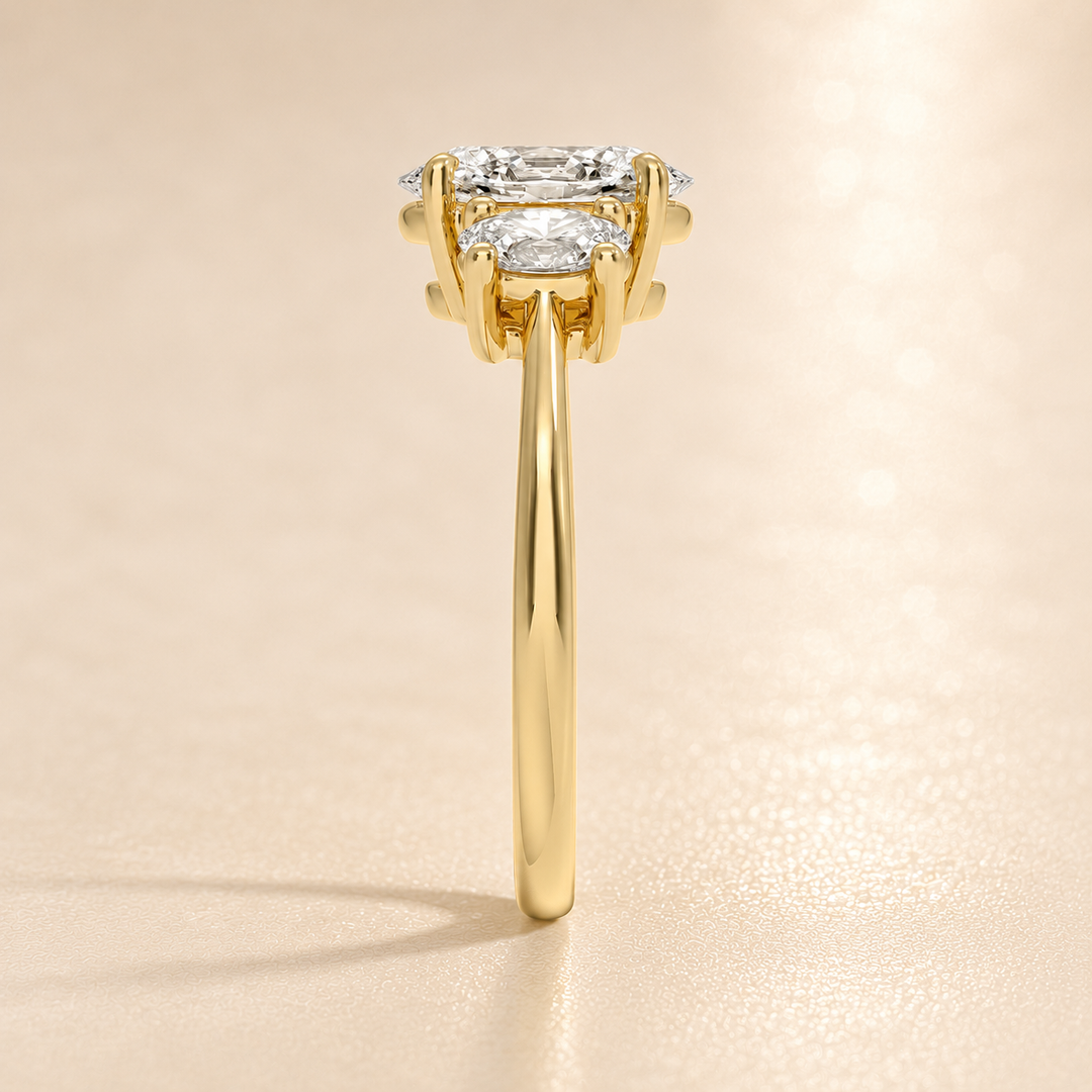 Triology Ring in Yellow Gold