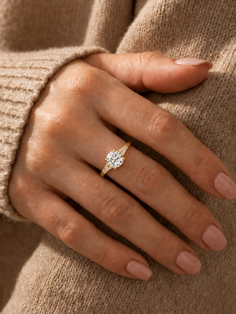 Baguette Triology Engagement Ring in Yellow Gold