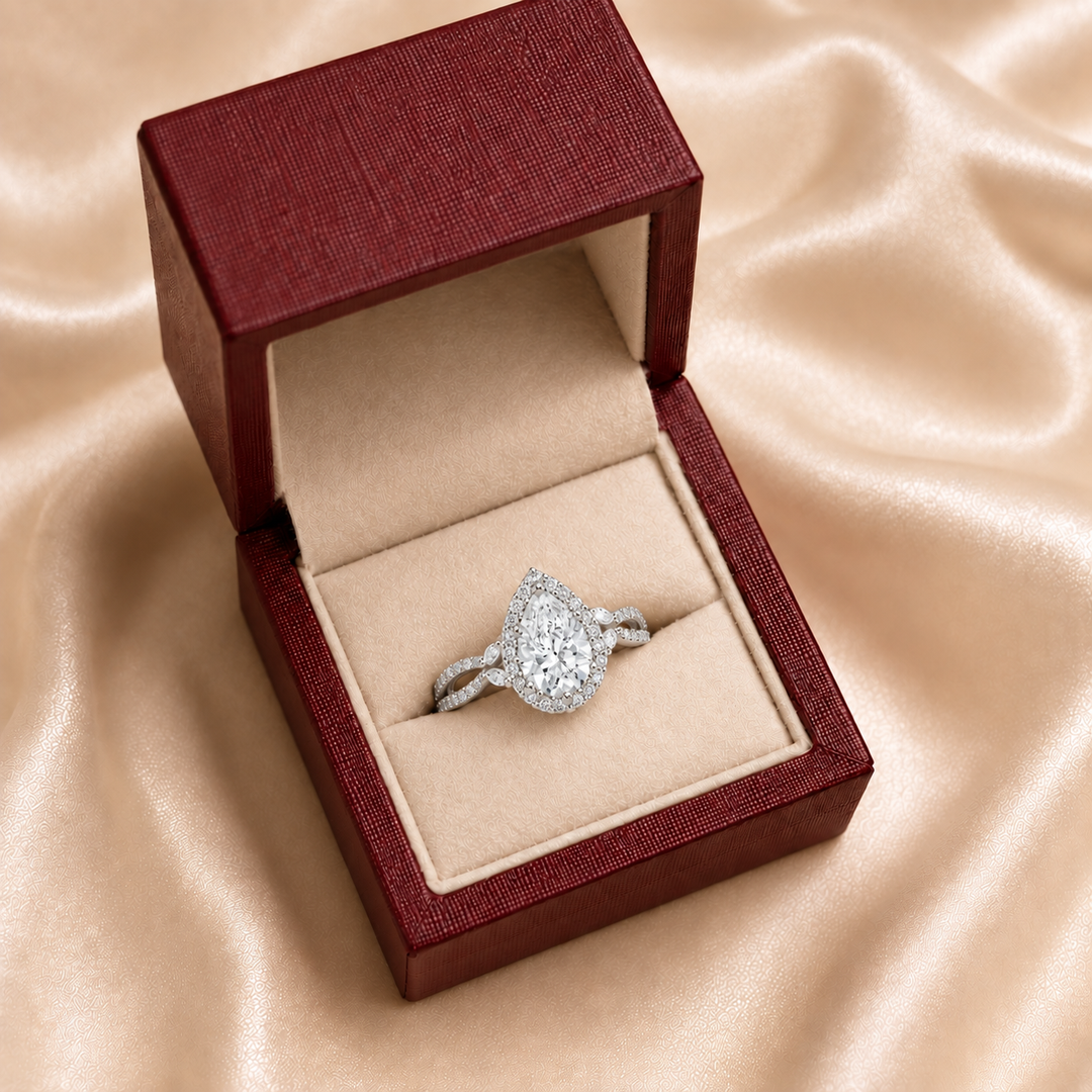 Vine band Halo Diamond Ring in Silver