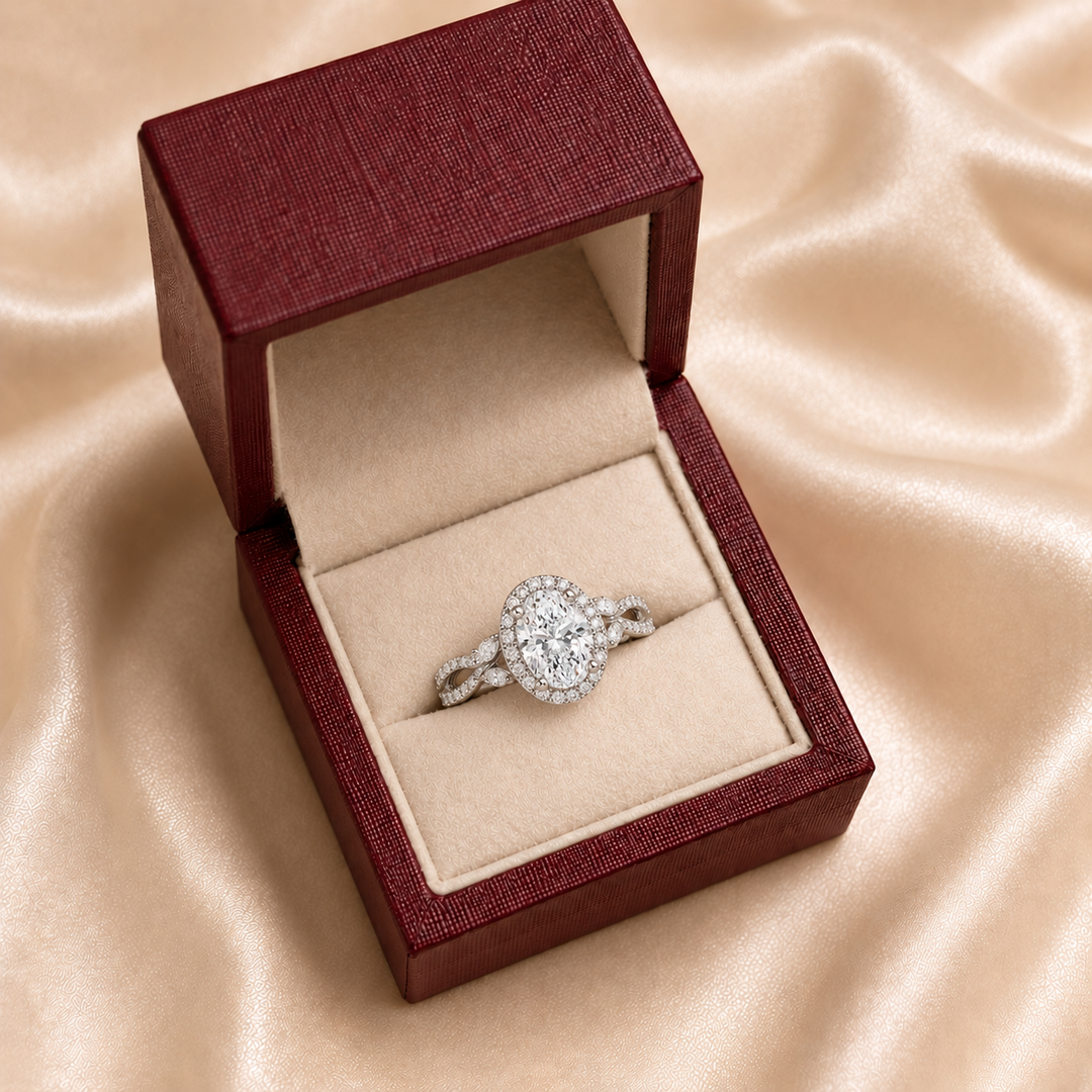 Vine band Halo Diamond Ring in Silver