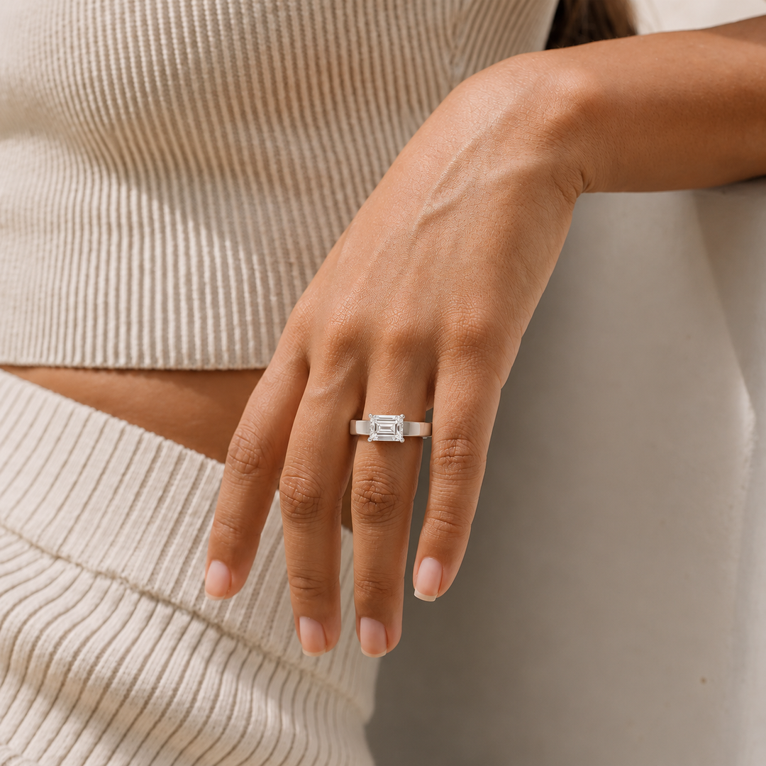 4mm Cigar band East-west Solitaire Ring in Silver
