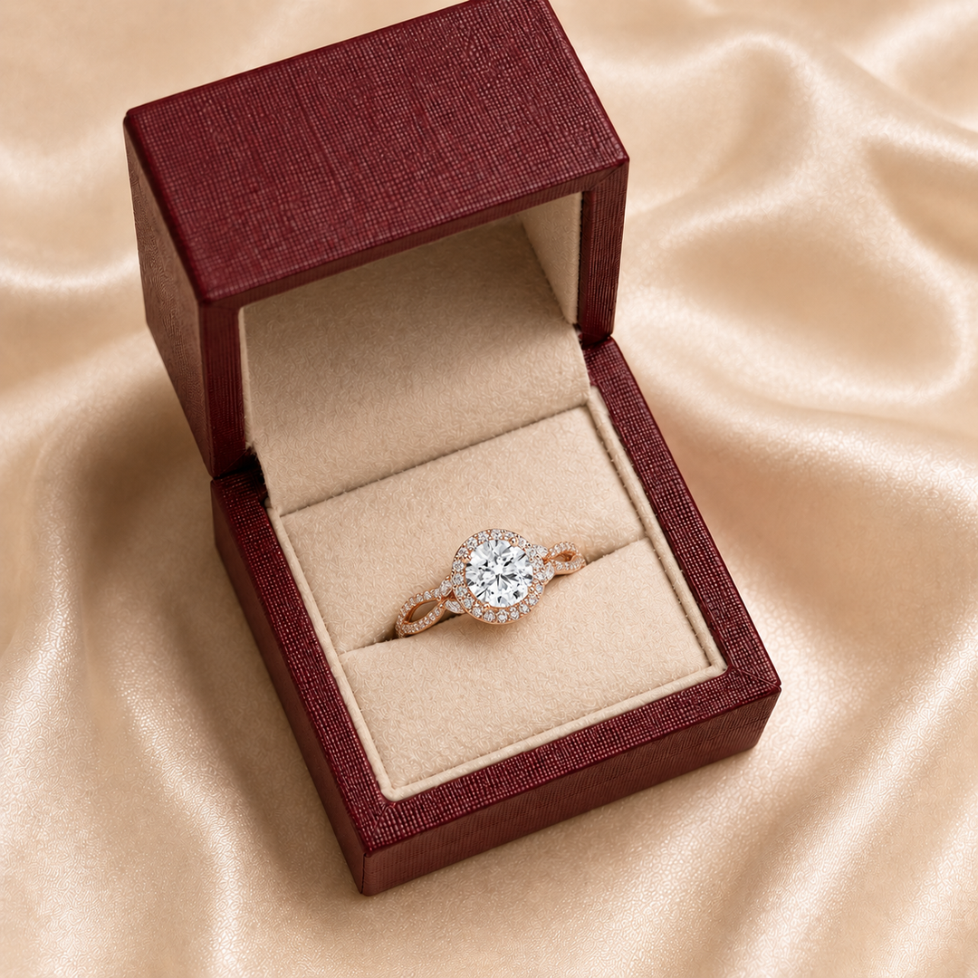 Vine band Halo Diamond Ring in Rose Gold