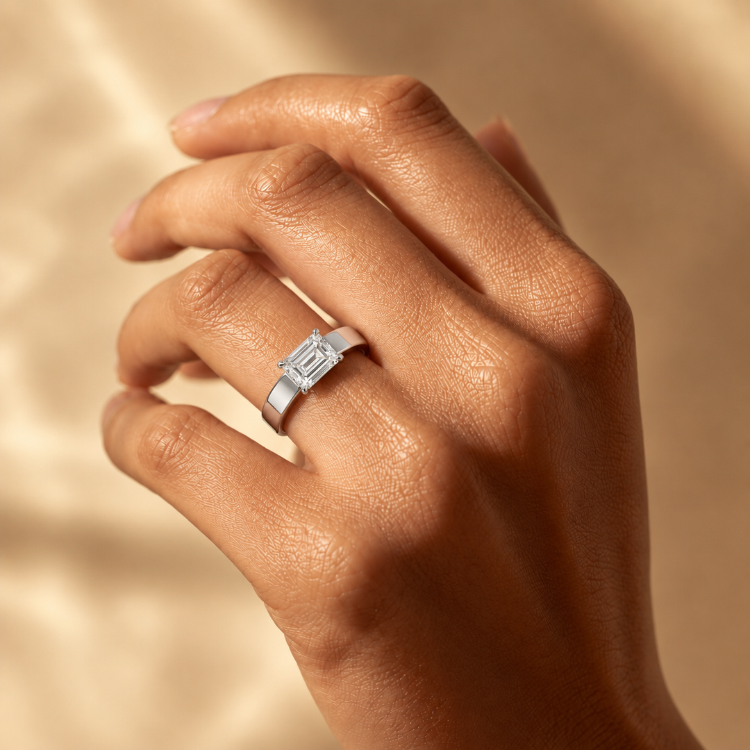 4mm Cigar band East-west Solitaire Ring in Silver