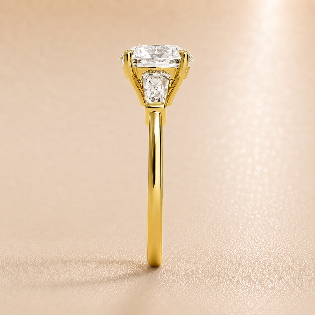 Baguette Triology Engagement Ring in Yellow Gold