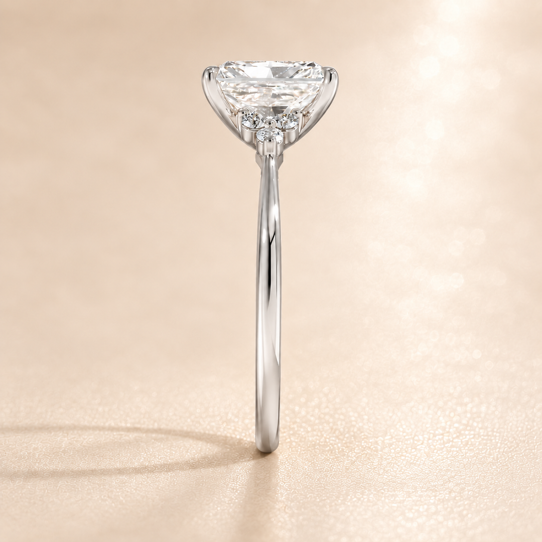 Six round accent diamonds Three Stone Ring in Silver