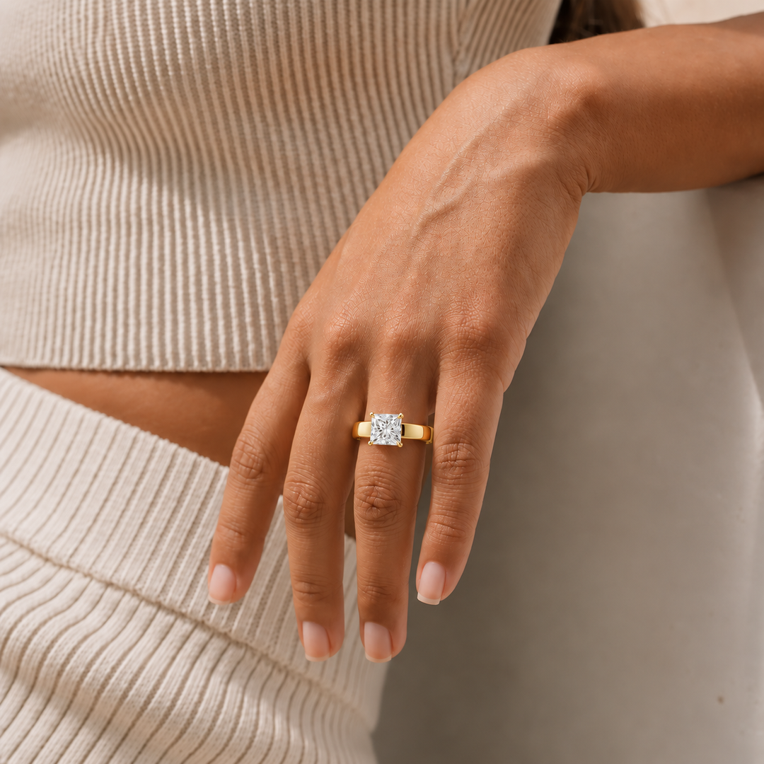 4mm Cigar band Prong set Solitaire Ring in Yellow Gold