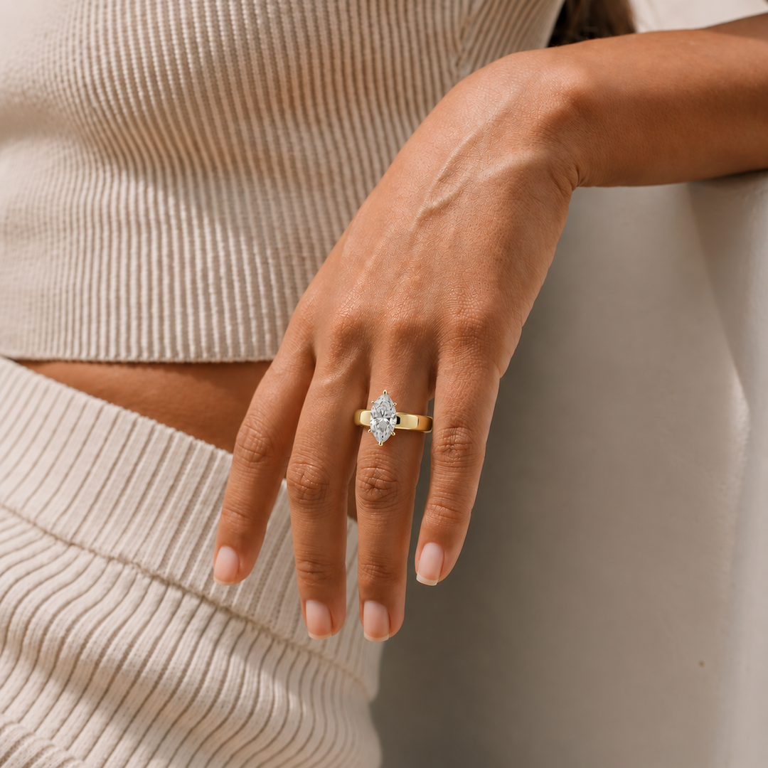 4mm Cigar band Prong set Solitaire Ring in Yellow Gold