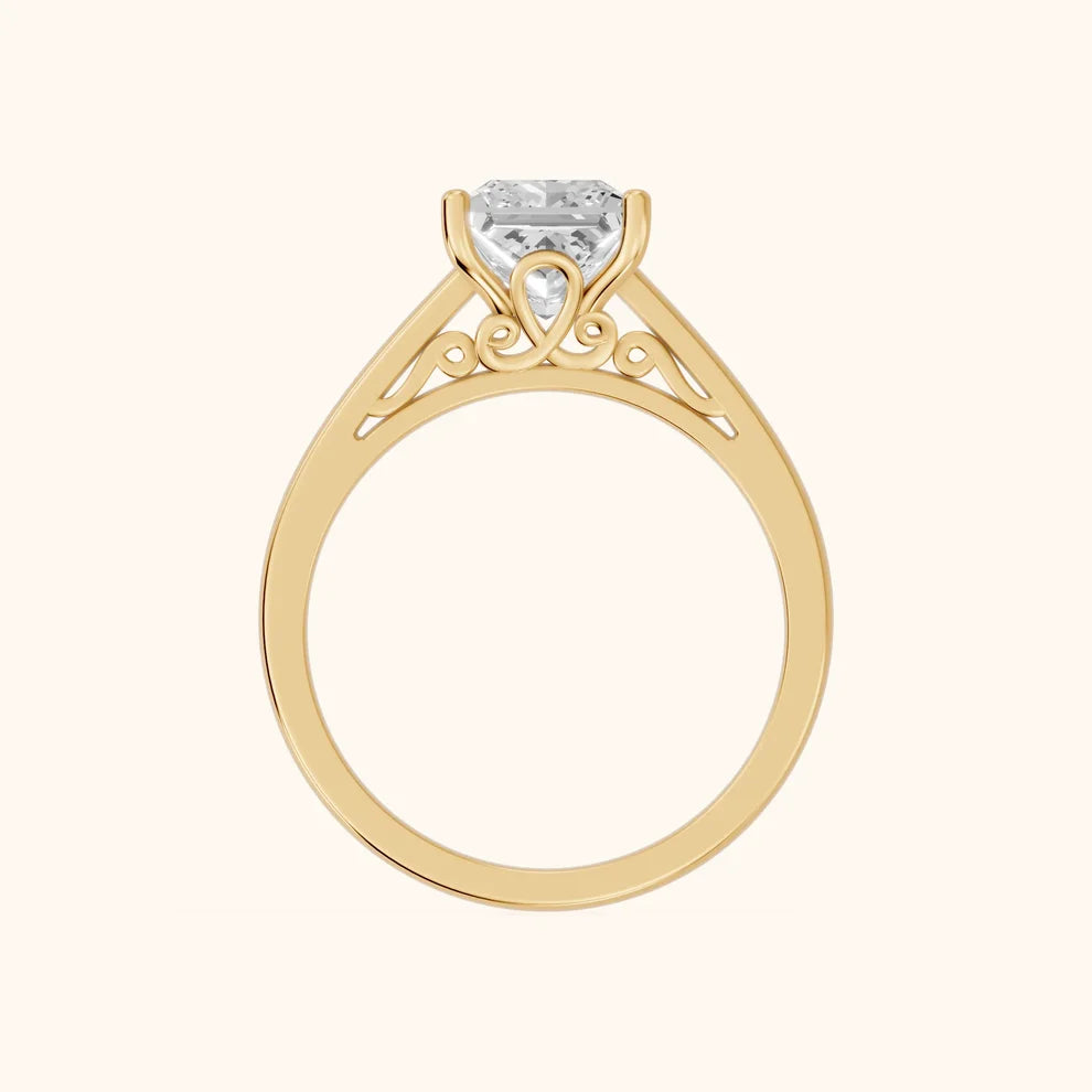Iris Vintage Princess Diamond Engagement Ring in Yellow Gold