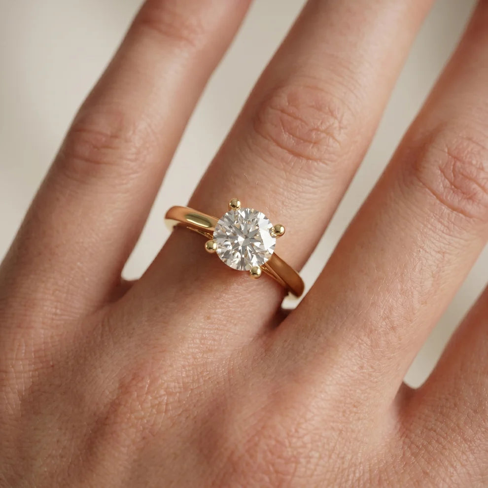 Iris Vintage Round Diamond Engagement Ring in Yellow Gold