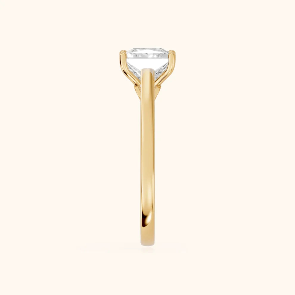 Iris Vintage Princess Diamond Engagement Ring in Yellow Gold
