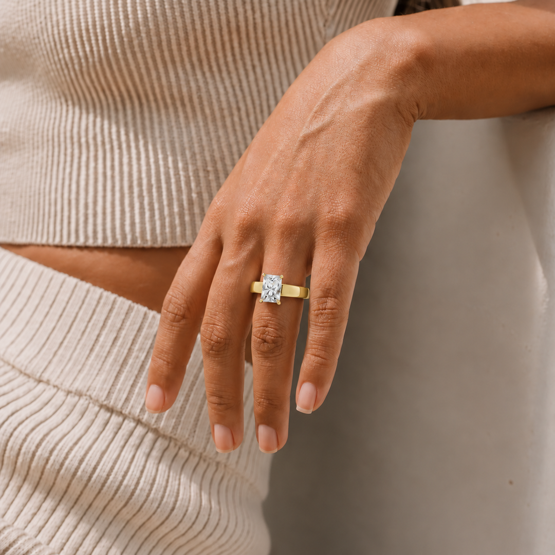 4mm Cigar band Prong set Solitaire Ring in Yellow Gold