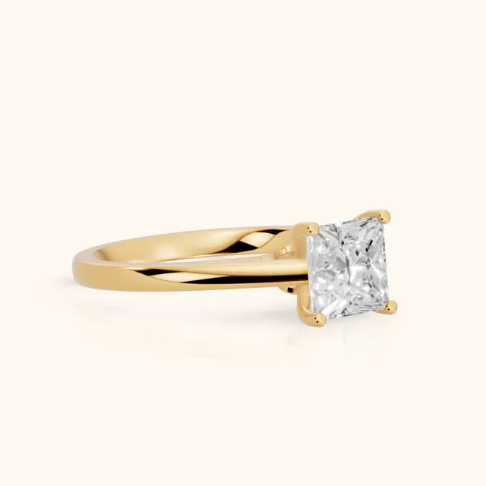 Iris Vintage Princess Diamond Engagement Ring in Yellow Gold