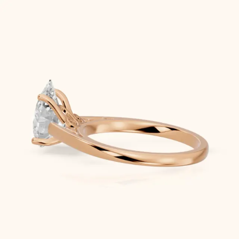 Iris Vintage Pear Diamond Engagement Ring in Rose Gold