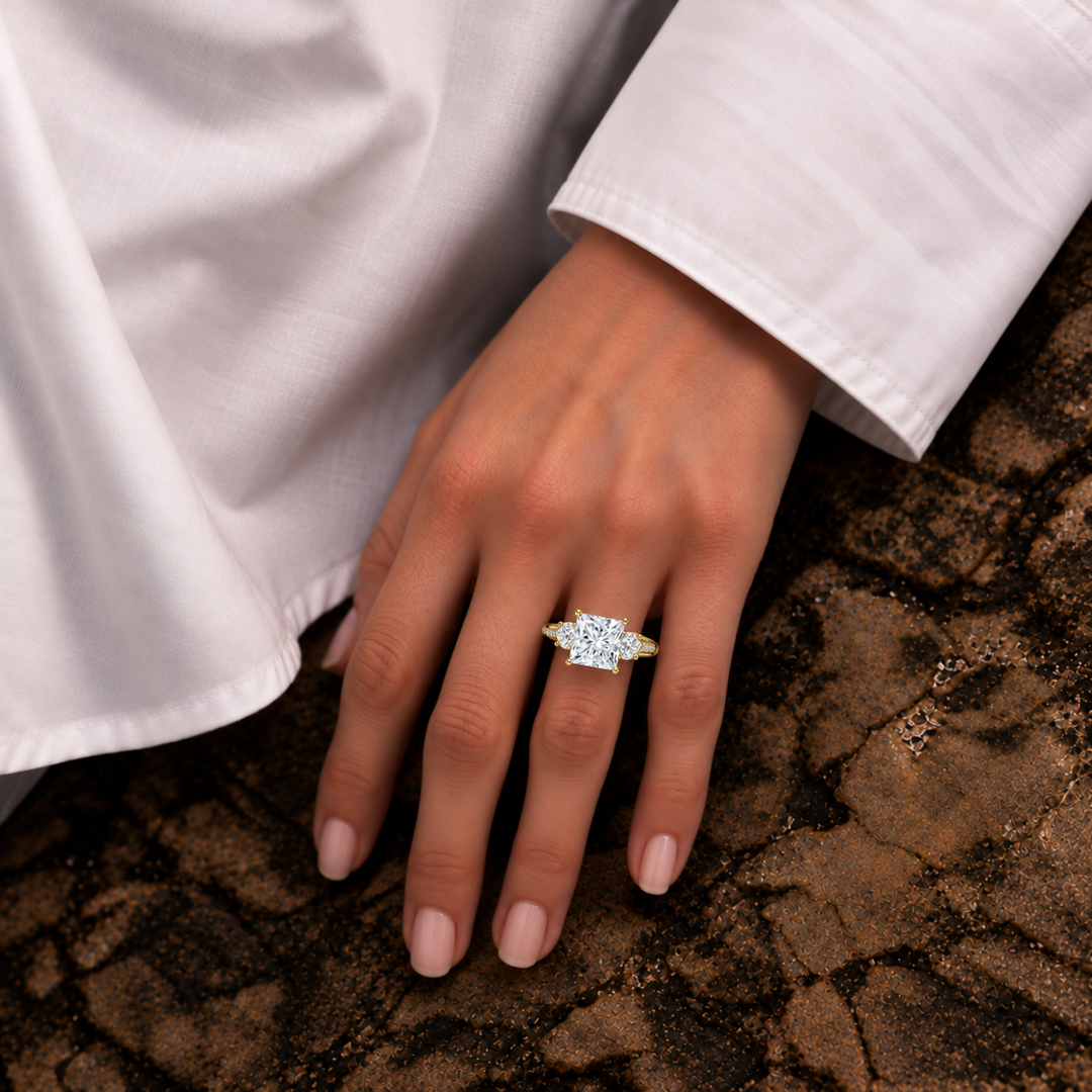 Twisted Vine Band Three Stone Ring in Yellow Gold