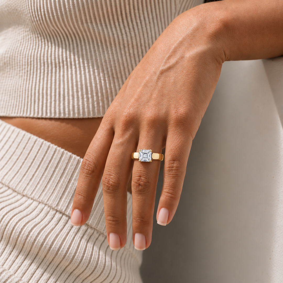 4mm Cigar band Prong set Solitaire Ring in Yellow Gold
